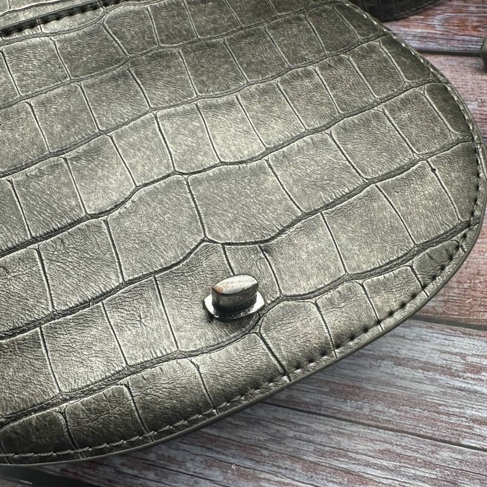 BEBE | Croc Embossed Gray Crossbody Bag NWT - Picture 4 of 4